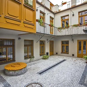 Rezidence Dlouha 17 3* Prague
